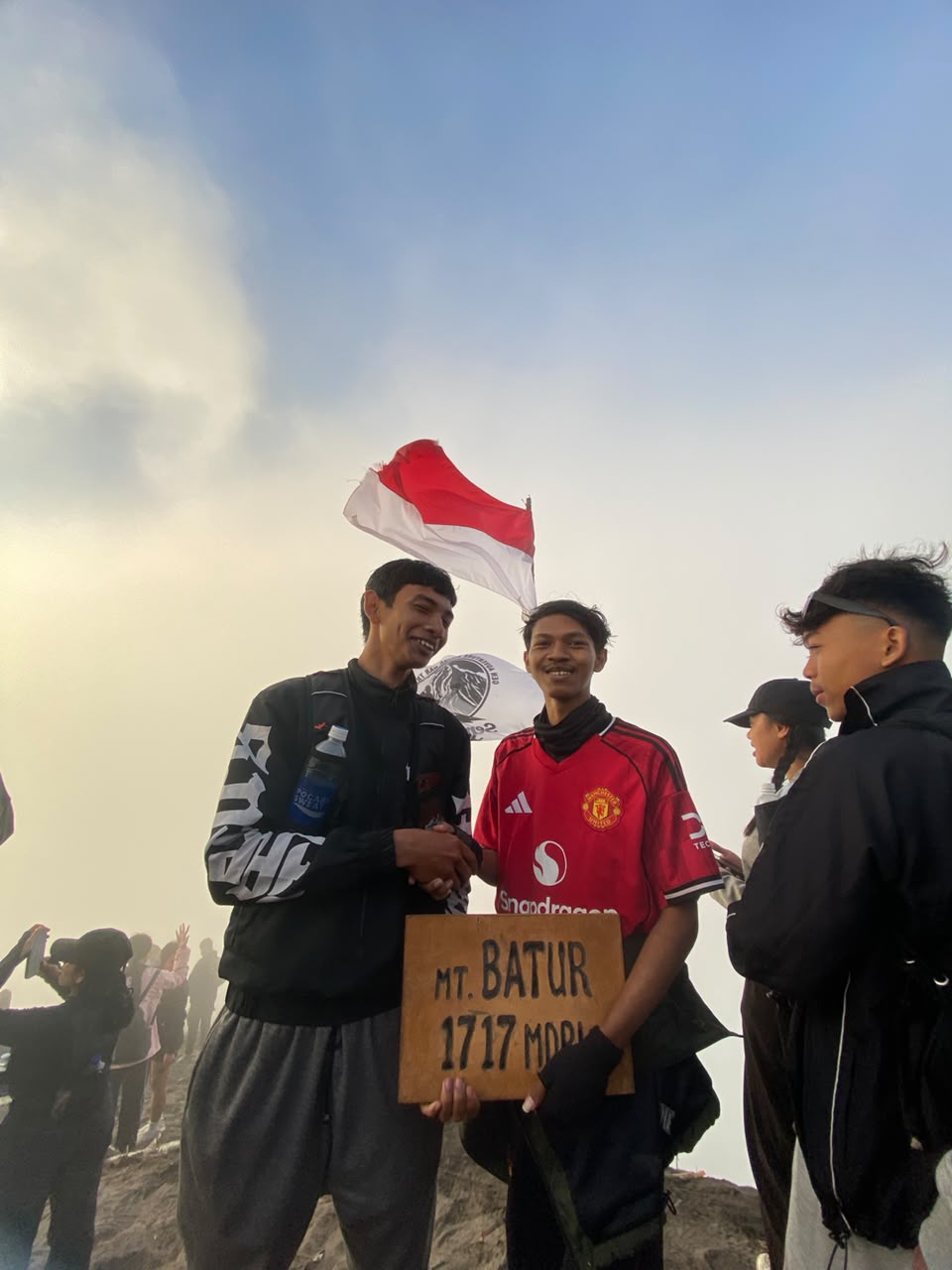 jalur pendakian Gunung Batur via Pasar Agung